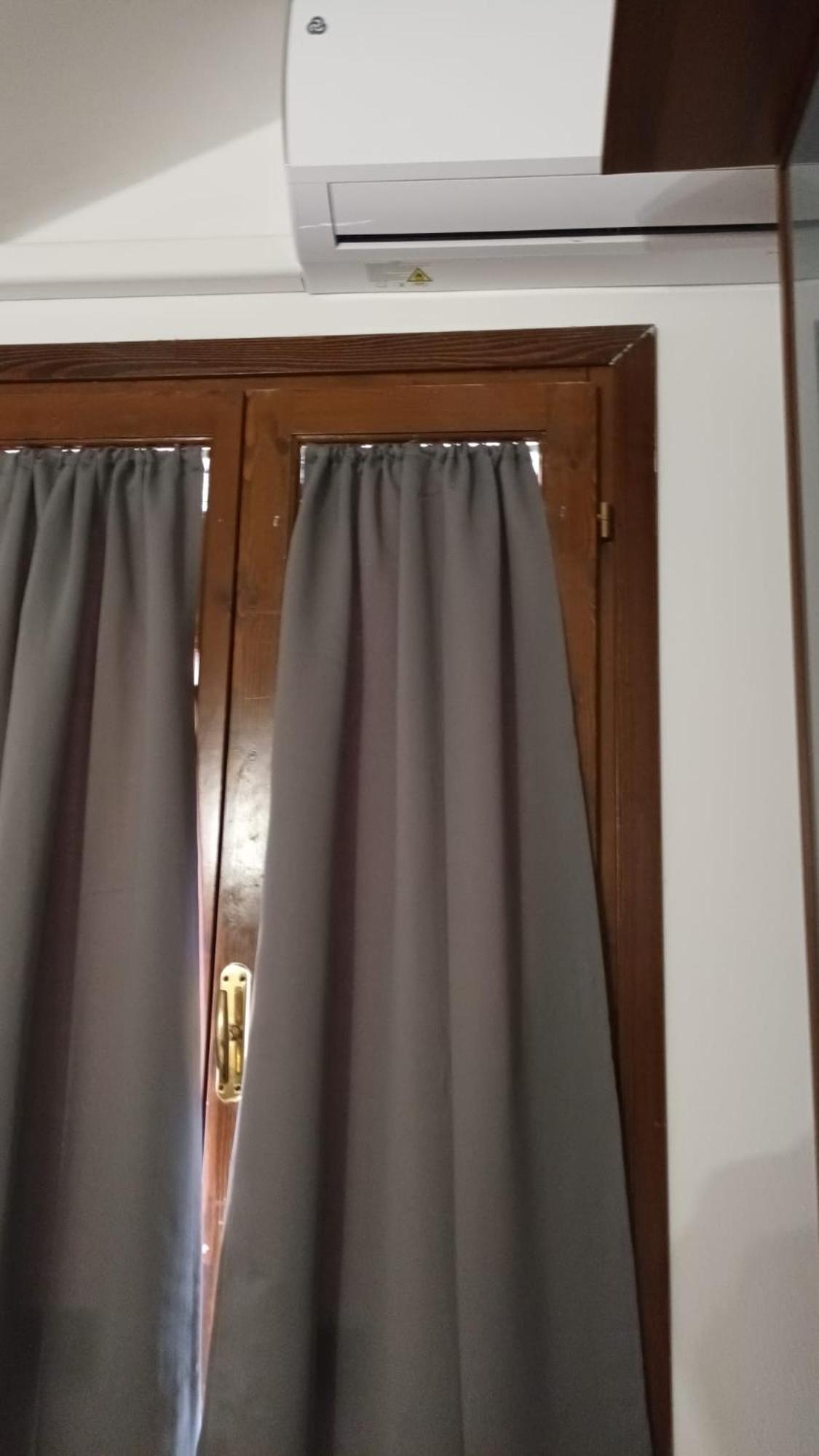 Apartamento Casa N 1 Con Parcheggio Privato E Colonnina Ricarica Livorno Exterior foto